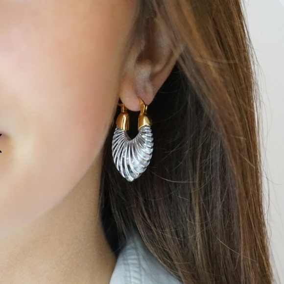 Arctic Clear Vintage Hoops Gold Plated Transparent Loop New NWOT - Picture 7 of 14